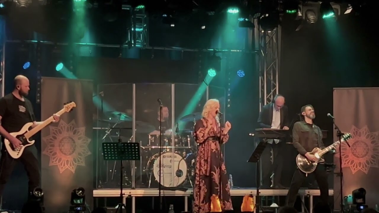 LIV KRISTINE - SHAOLIN ME - 20/12/25 - Live in Nagold @alteseminarturnhalle4128‬