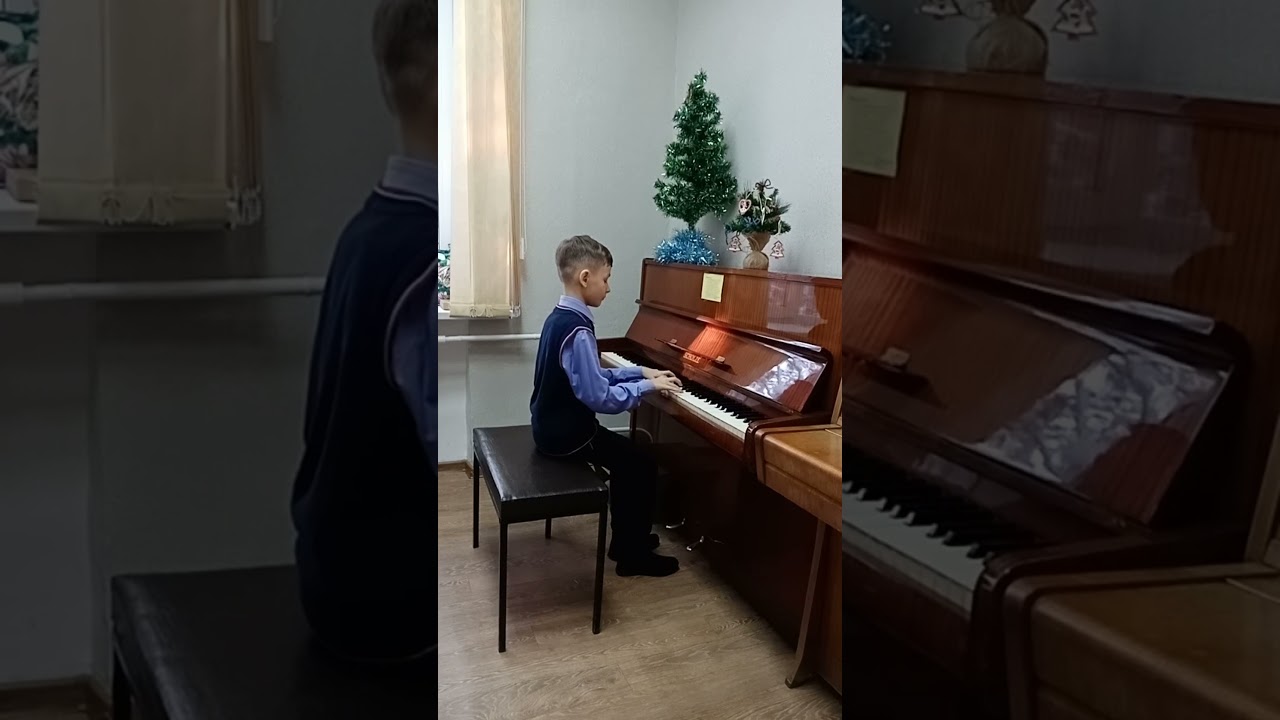 Петр Ильич Чайковский - Детский альбом - 06. Болезнь куклы (Хакер Илья на пианино)