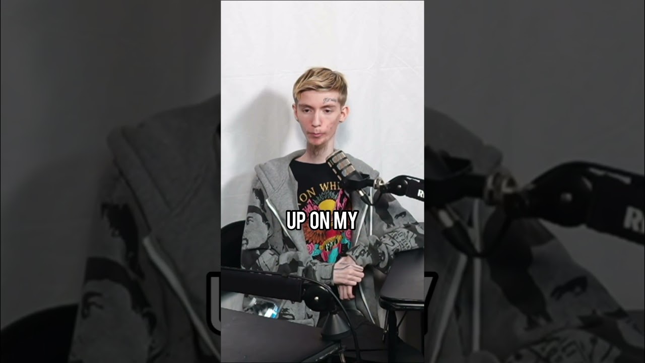 Matan asks Long Neck an insightful question #Matan #Mataneven #Longneck