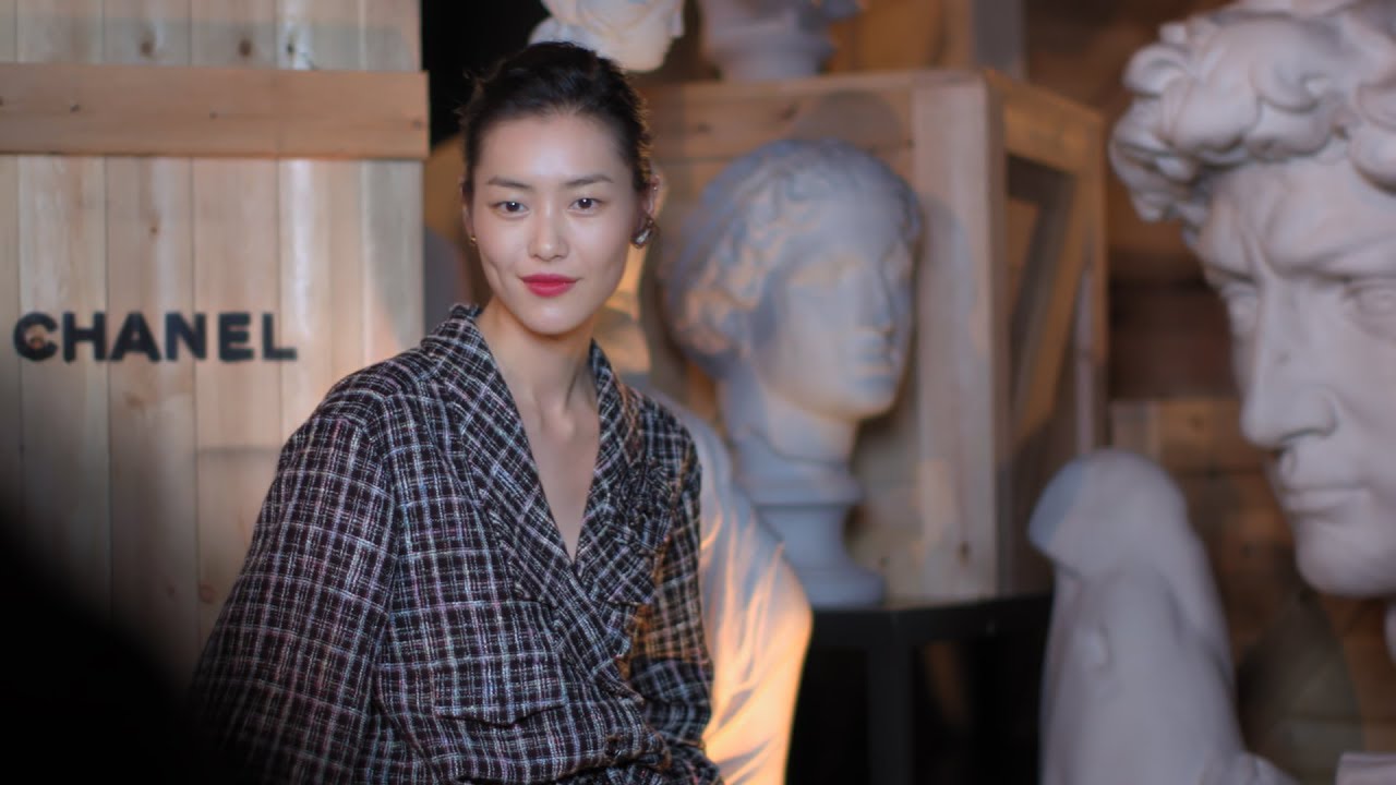 Cruise 2017/18 Show in Chengdu &ndash; CHANEL Shows