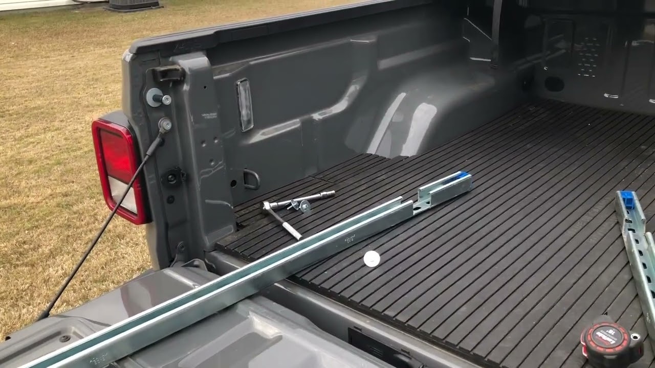 DIY trail rail system for the Jeep gladiator.