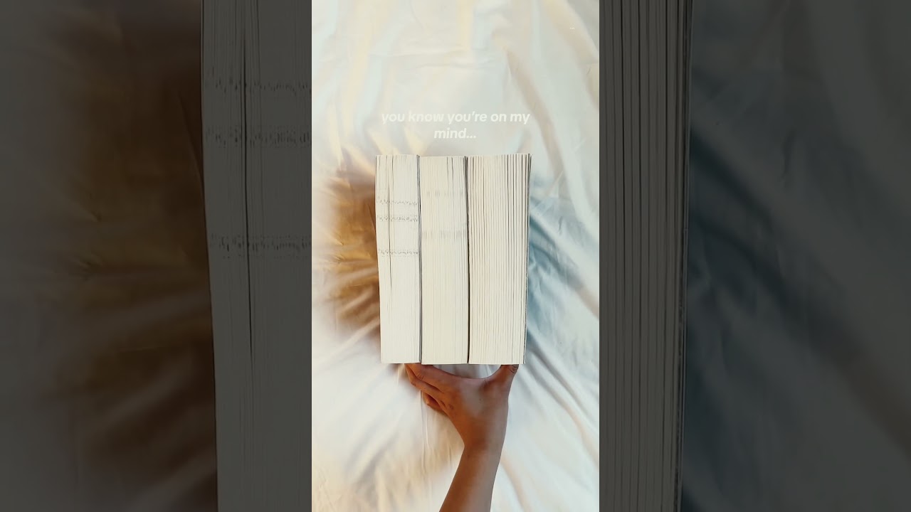 these coveres 😍 #acotar #acotarseries  #originalacotarcover #acomaf #acowar #sjmuniverse #sjm