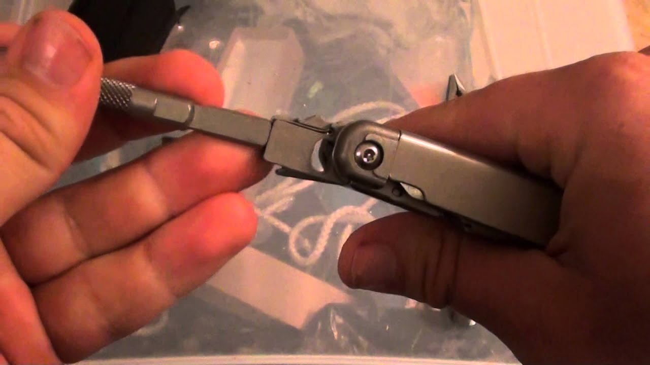 leatherman surge vs victorinox swisstool