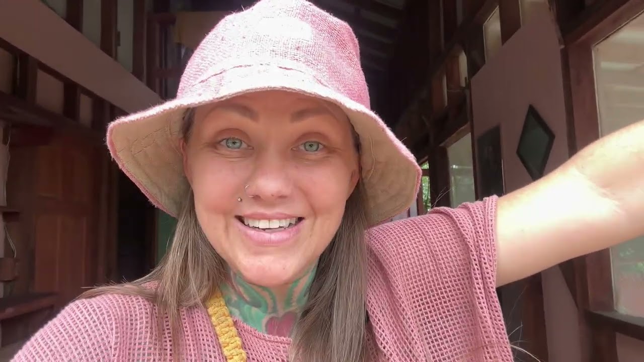 Expats in rural Costa Rica, learning to live in Costa Rica, 