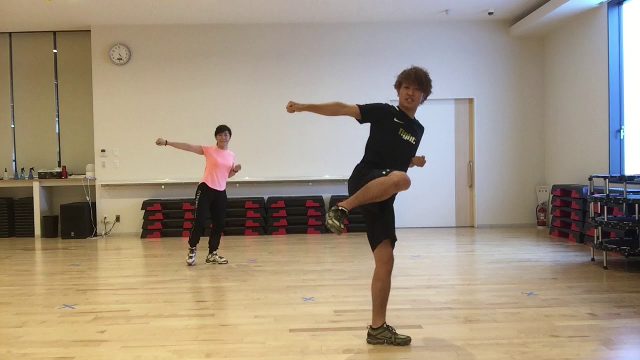 「グループファイト」かっこいいキックの５つのポイント＆サイドキック編