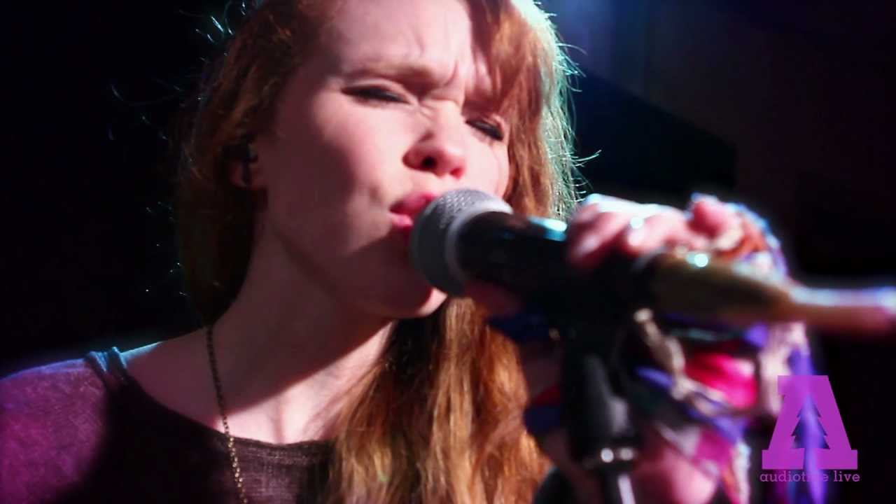 Royal Teeth - Heartbeats (by The Knife) - Audiotree Live