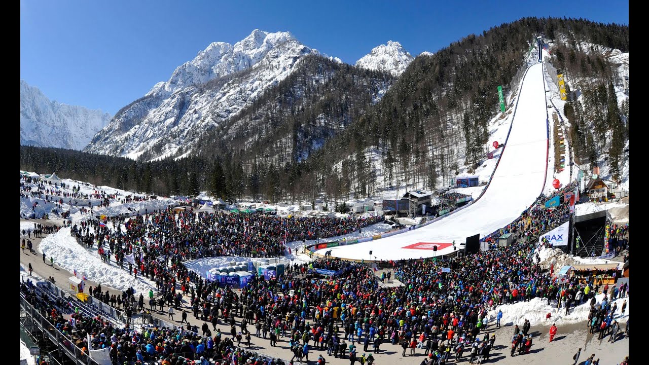 Skupina Krila Skačejo Slovenci