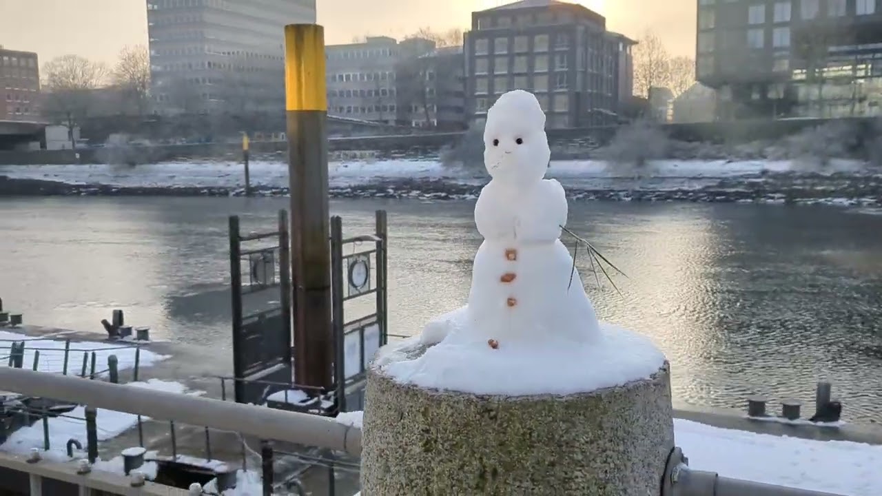 A Quiet Winter Walk — Weserpromenade. #Weserpromenade #WinterWalk  #CityAtmosphere #POVWalk #Bremen