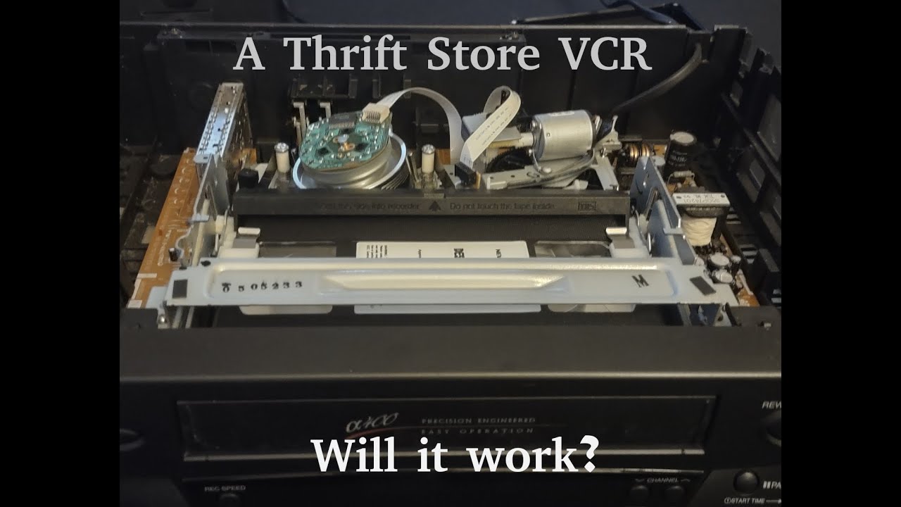 Testing and cleaning a Mitsubishi HS-U445 VCR
