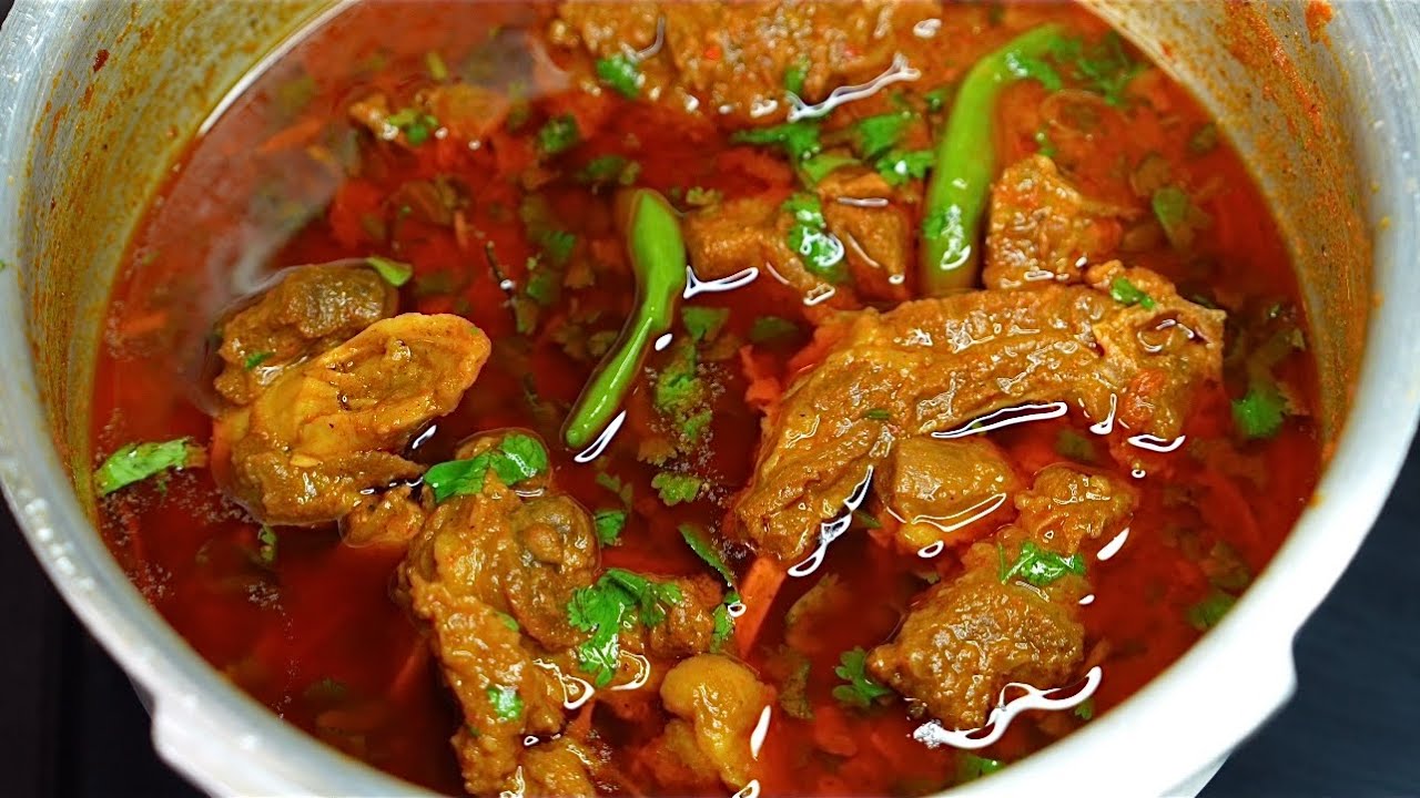 कोरमे जैसा गोश्त का सालन Gosht Ka Salan | Traditional Mutton Curry | Dawat Special Mutton Korma