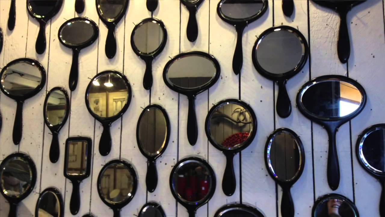 Stylish Shopping with Timothy Corrigan at the Paris Flea Market