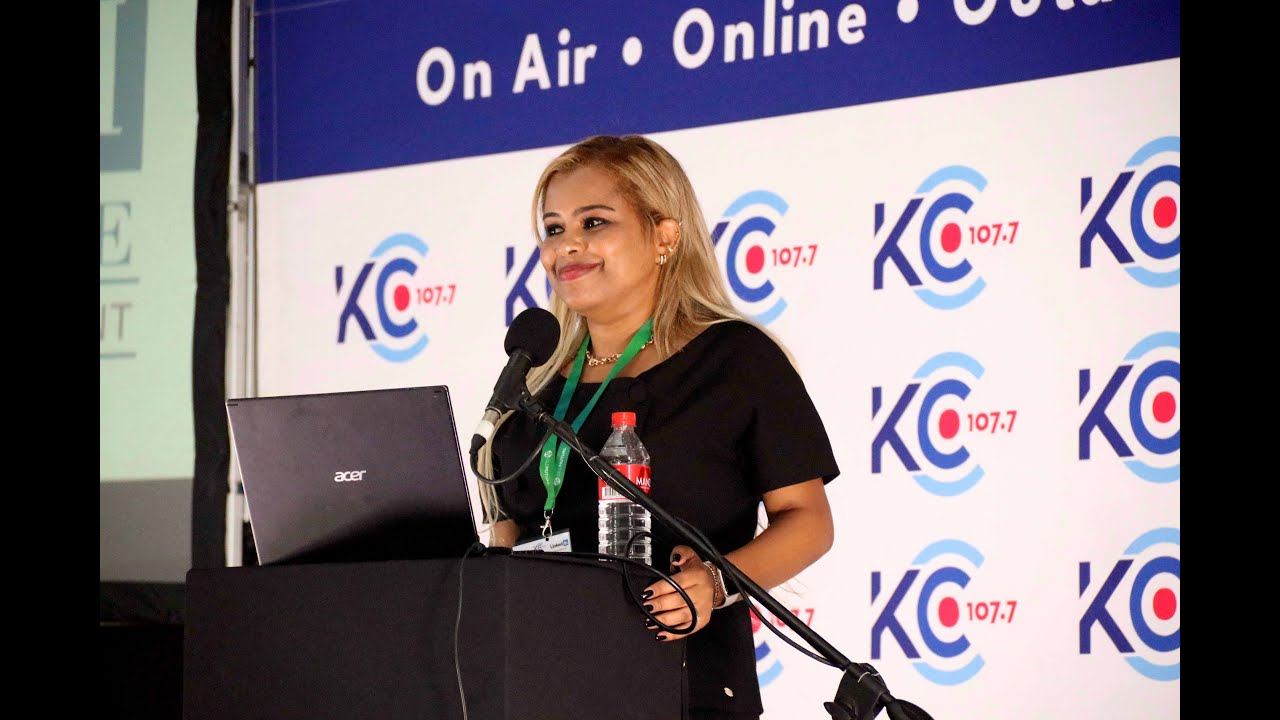 Mary Gedamu shares her online career journey at the 2nd Cape Winelands Knowledge Sharing Festival.