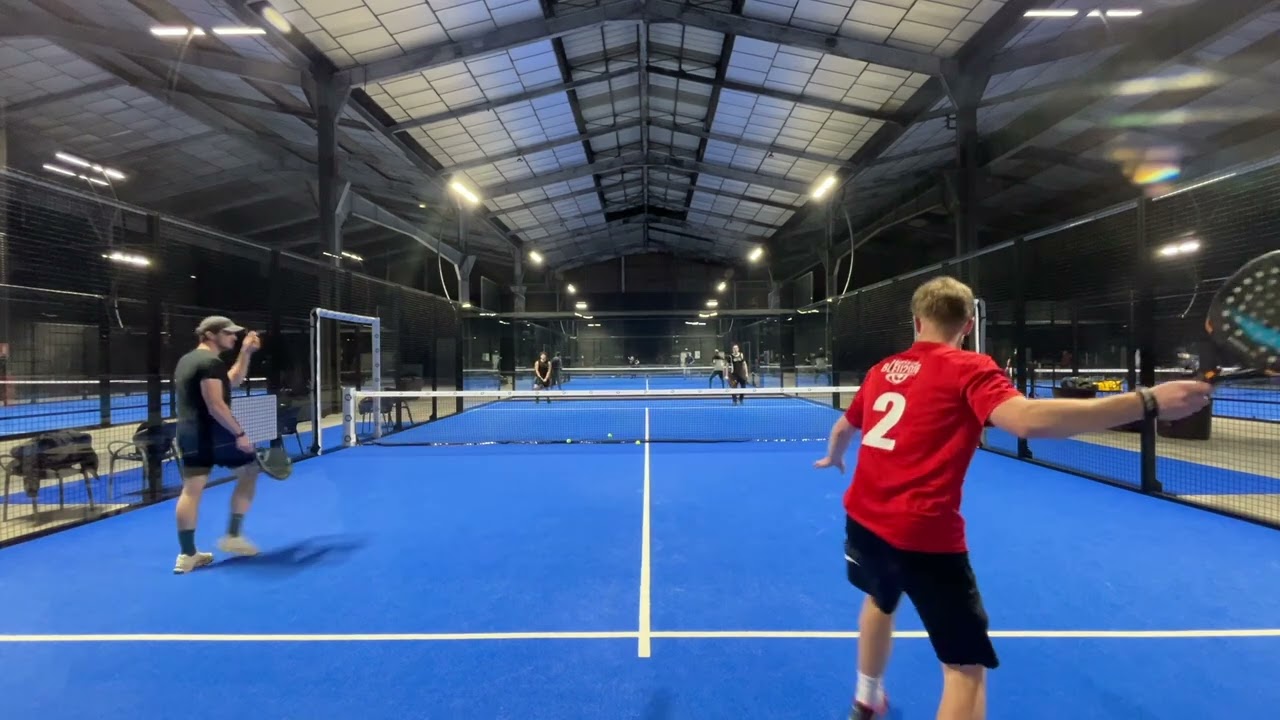 Pas de padel - Là où tout commence