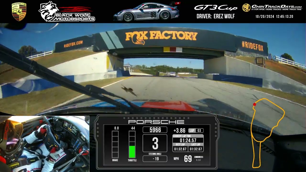 992 GT3 Cup chasing 997.2 GT3 Cup Road Atlanta