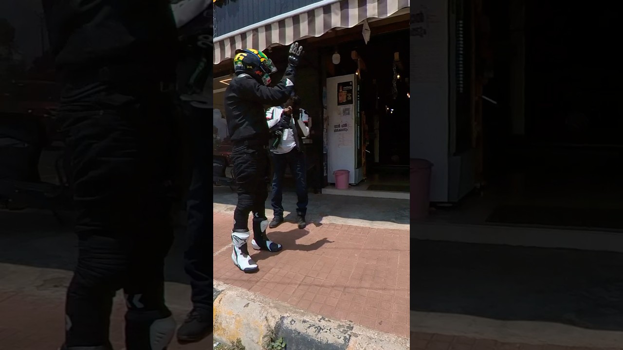 Road trip Kawasaki Ninja and Triumph Street triple Munnar ride #motoadventure #mototouring #kawasaki