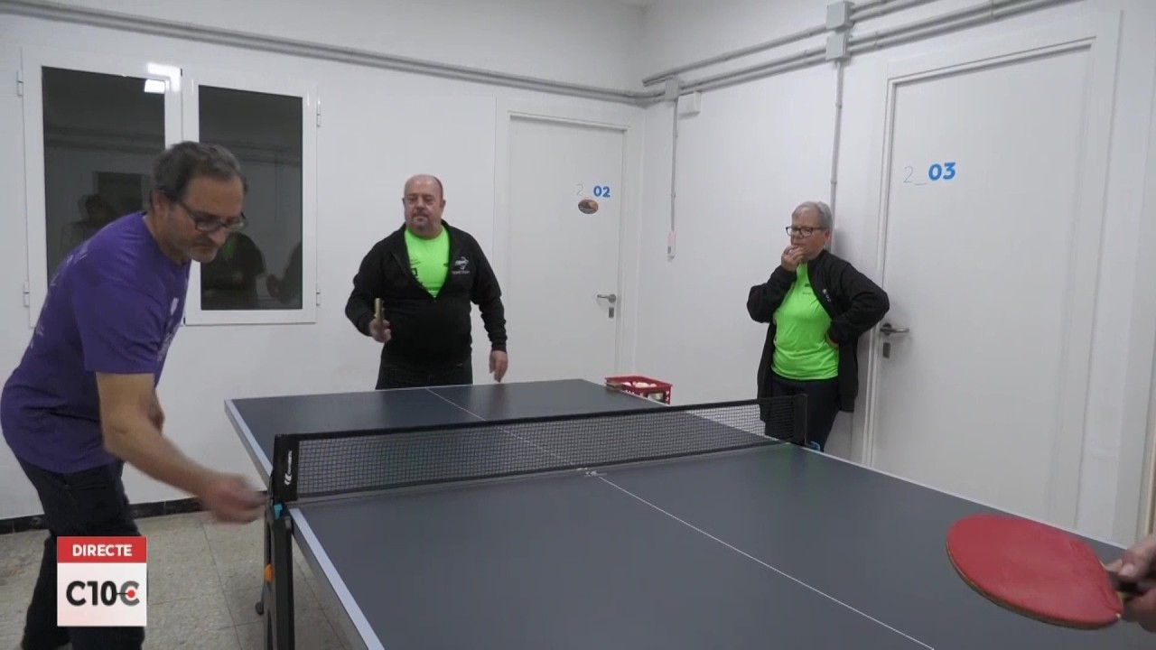 #C10C Jugar a tennis taula ajuda els malalts de Parkinson