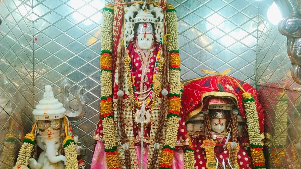 Aarti Brahmani Mata pallu dham|| आरती बरह्मानी माता की आरती पल्लू धाम || #vlog #love #travel #Sports