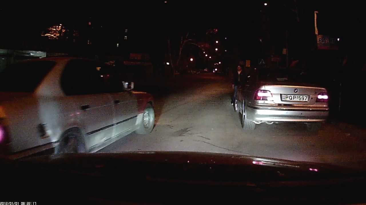 Ford Escort RS2000 MK6 vs BMW 525 E34