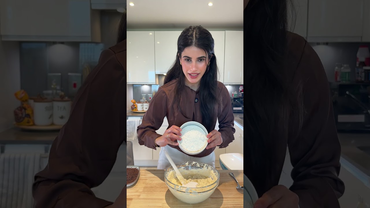 &rlm;كيك الموز 🍌