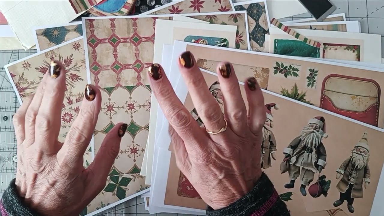 Christmas accordion style journal,  part 1 #accordioncollaboration