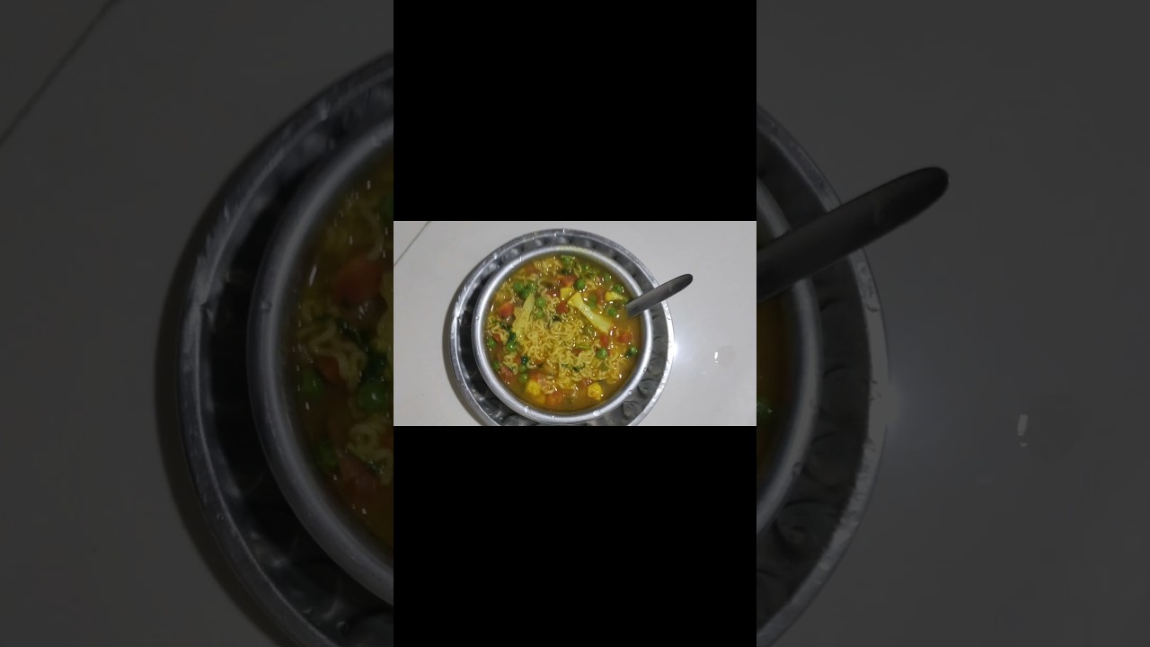 Hot and spicy vegetables noddle soup very delicious and tasty #spicy #spicyaddict #sidedish