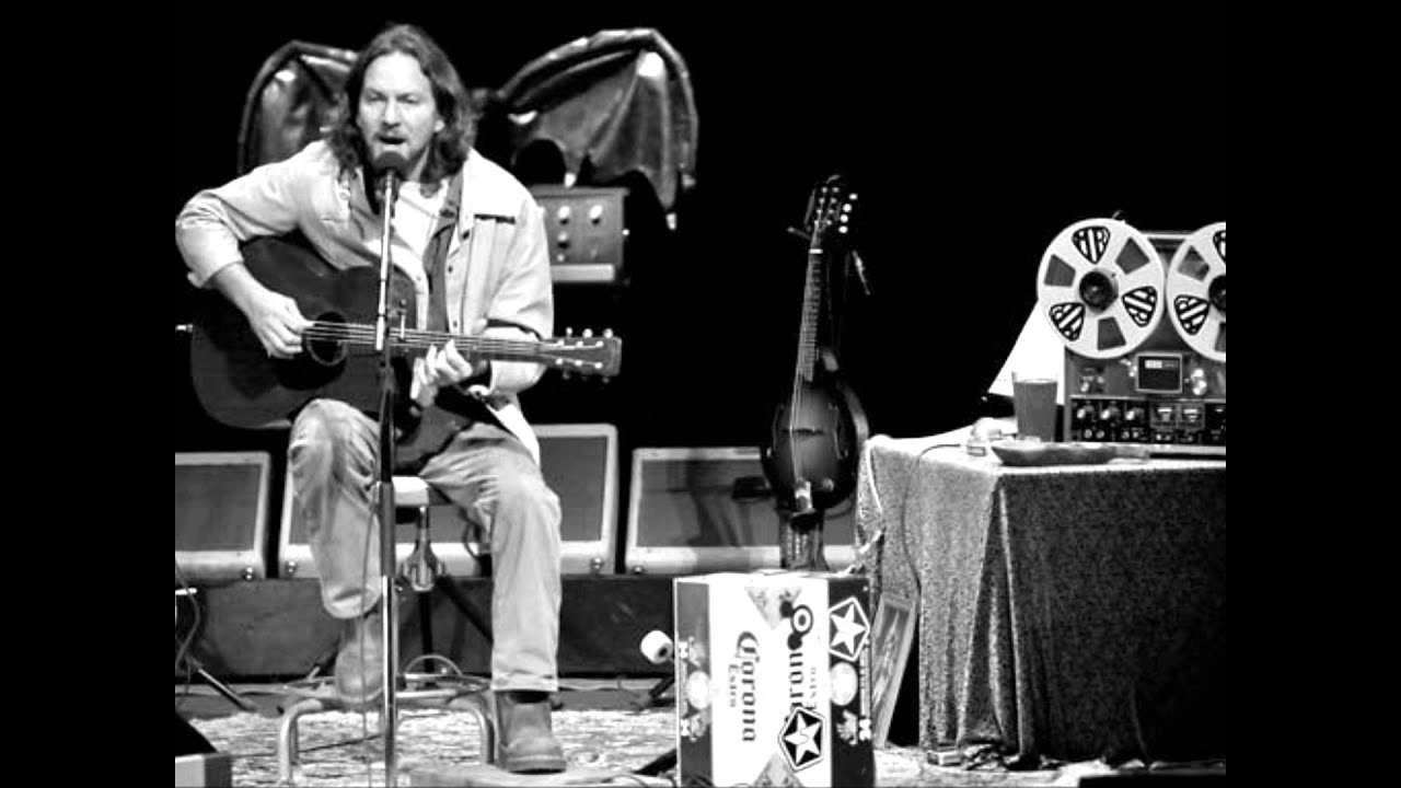 Eddie Vedder acoustic - Blue, red & grey [with lyrics]