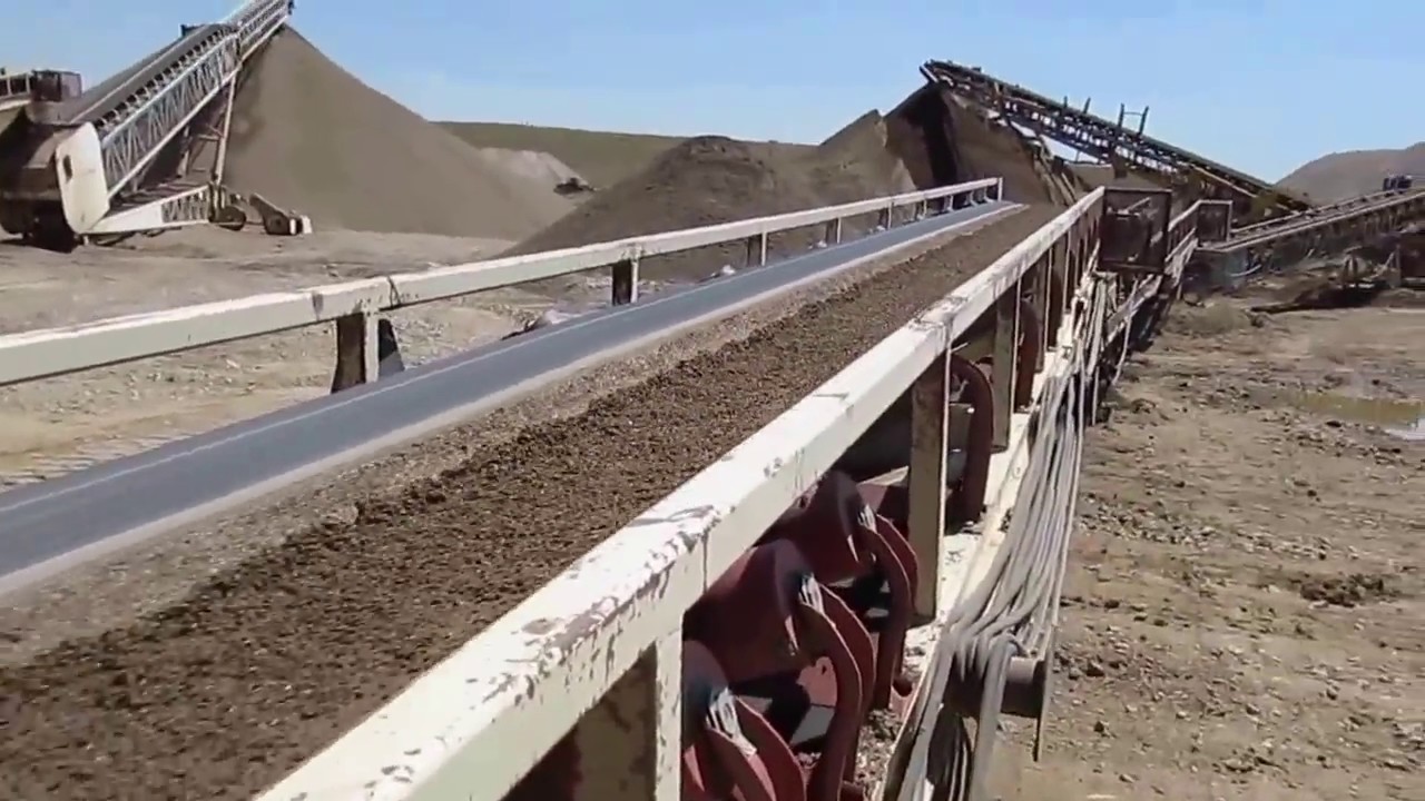 Wash plant conveyor at Four Corners Materials