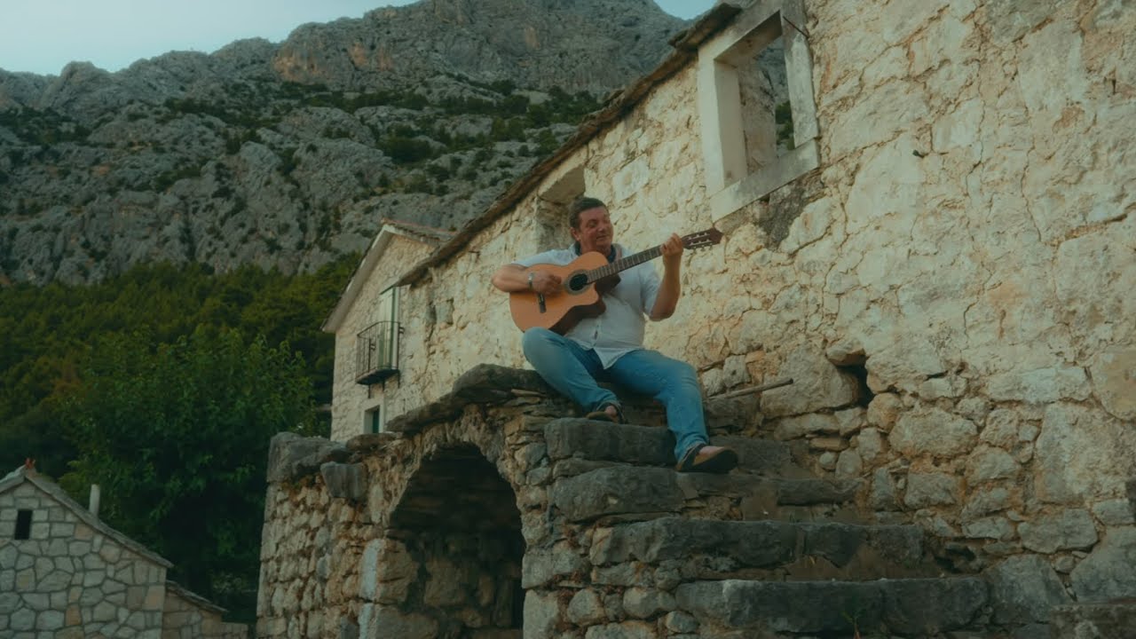 Nikolino Nino Knežević - Ljubavi moja (lest confederation)