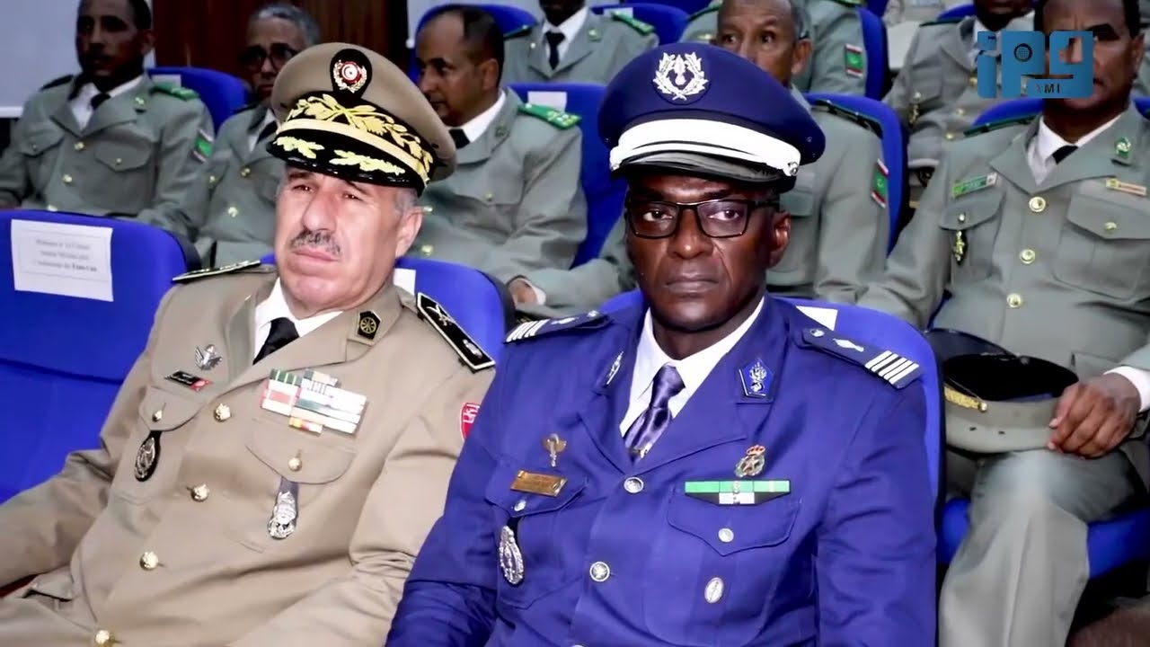 تخرج الدفعة السابعة عشر من دورة الأركان بالكلية الوطنية للقيادة والأركان