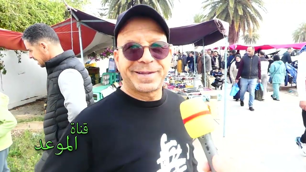 كنت نخدم بالشهرية نلقى روحي ديما في الديون ، كي دخلت نخدم في التجارة الحمد الله شريت كرهبة