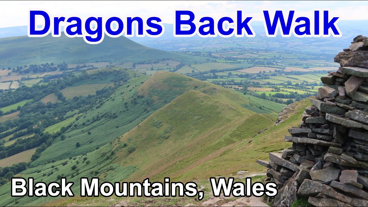 Hiking The Dragons Back Walk, Black Mountains | Via Waun Fach | South Wales