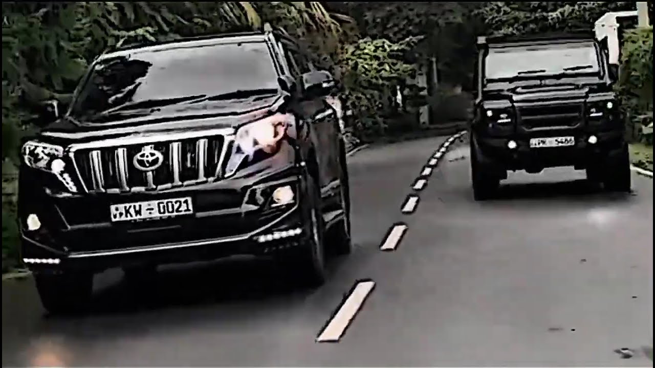 Sri Lanka Defender එහෙම කොහොමද ? මෙහෙම පදින්න දන්නවද ? Defender sri lanka #landroverdefender 