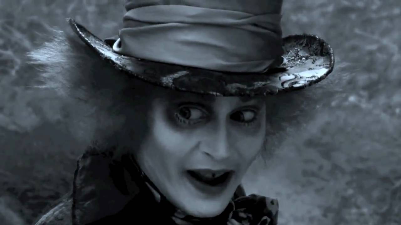 Hatter ♥ :  I LOVE YOU , ALICE . !