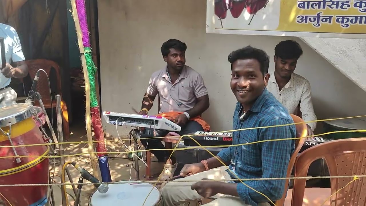 Kotba sadi video cg song ke sath Vishwakarma musical group kotba contact karne ke liye 6205501359 me
