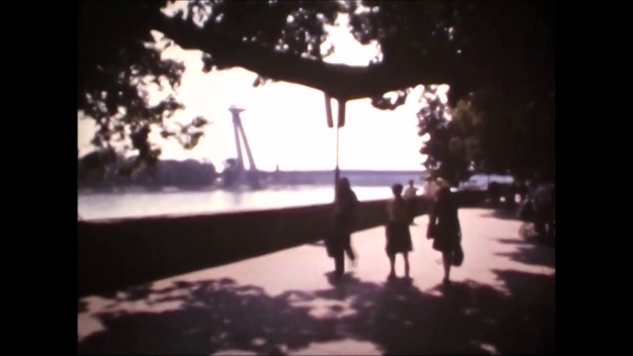 Bratislava pred rokom 1989   Hudba :Zóna A Bratislava,Paradox Anarchia V Bratislave