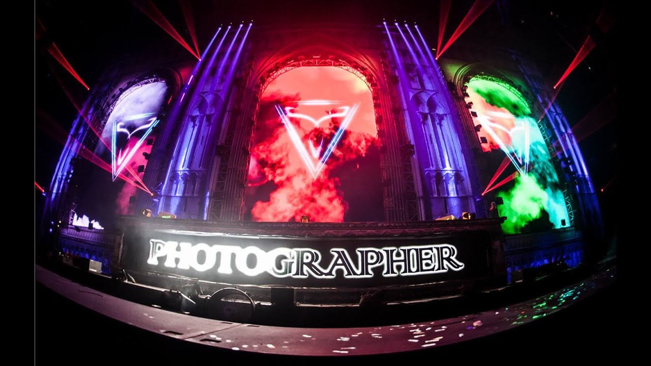 PHOTOGRAPHER ▼ TRANSMISSION PRAGUE 2014: Seven Sins