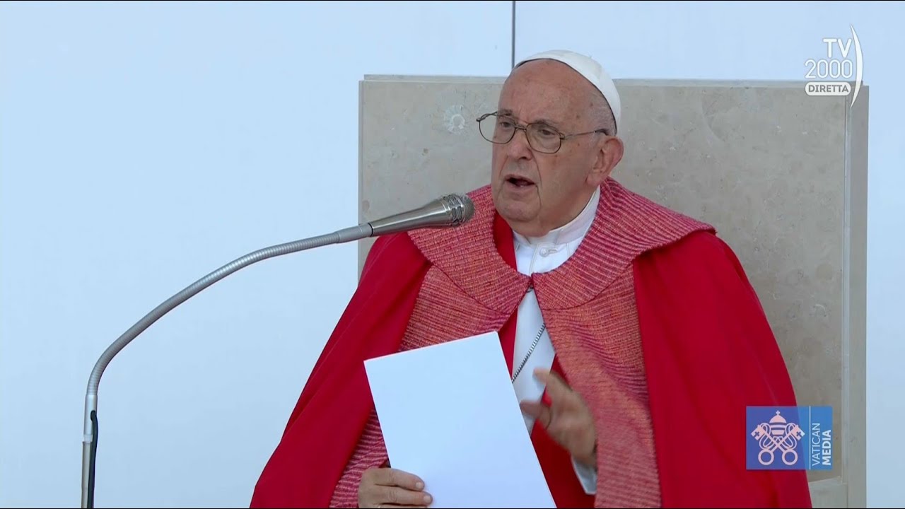 Papa Francesco a Verona - Messa allo stadio Bentegodi