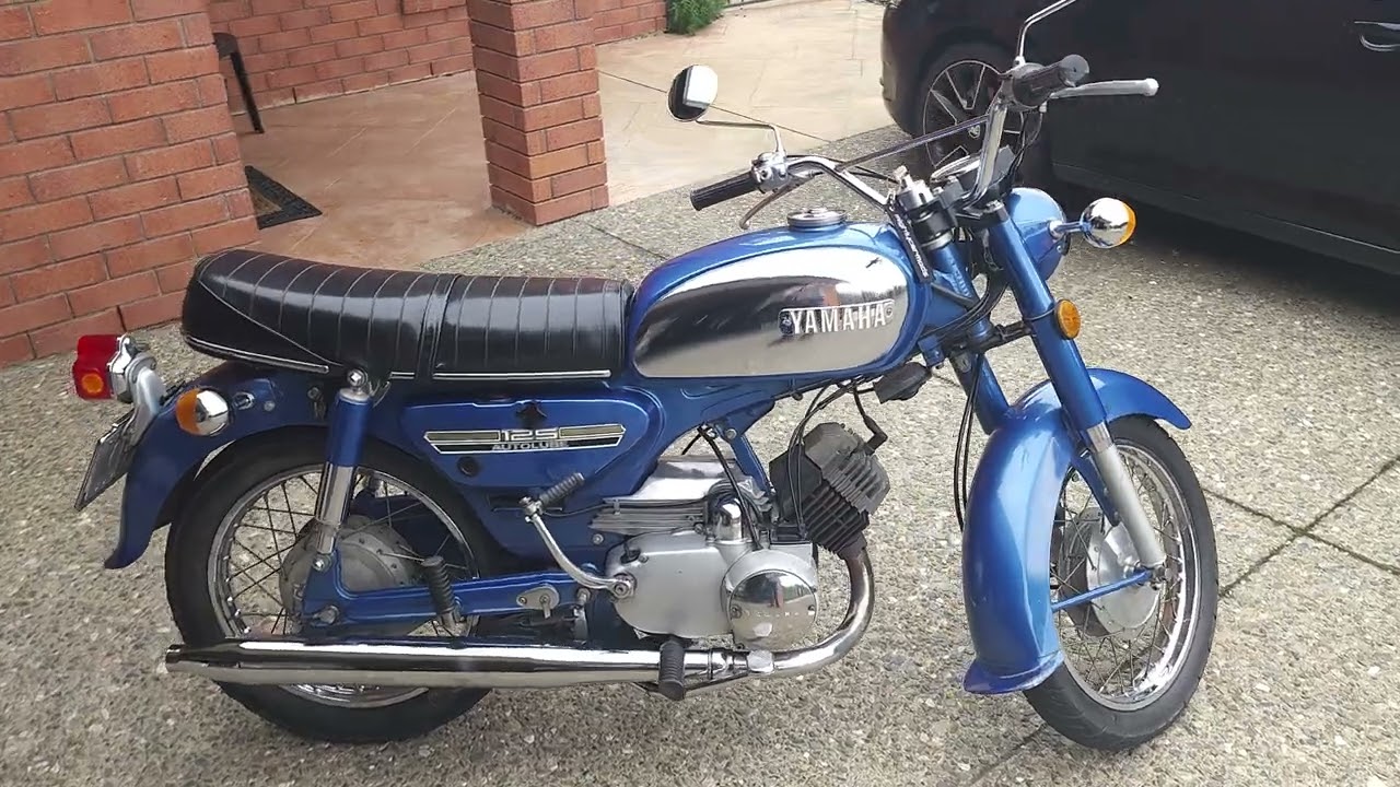 Yamaha YB-125 1973 Cold Start