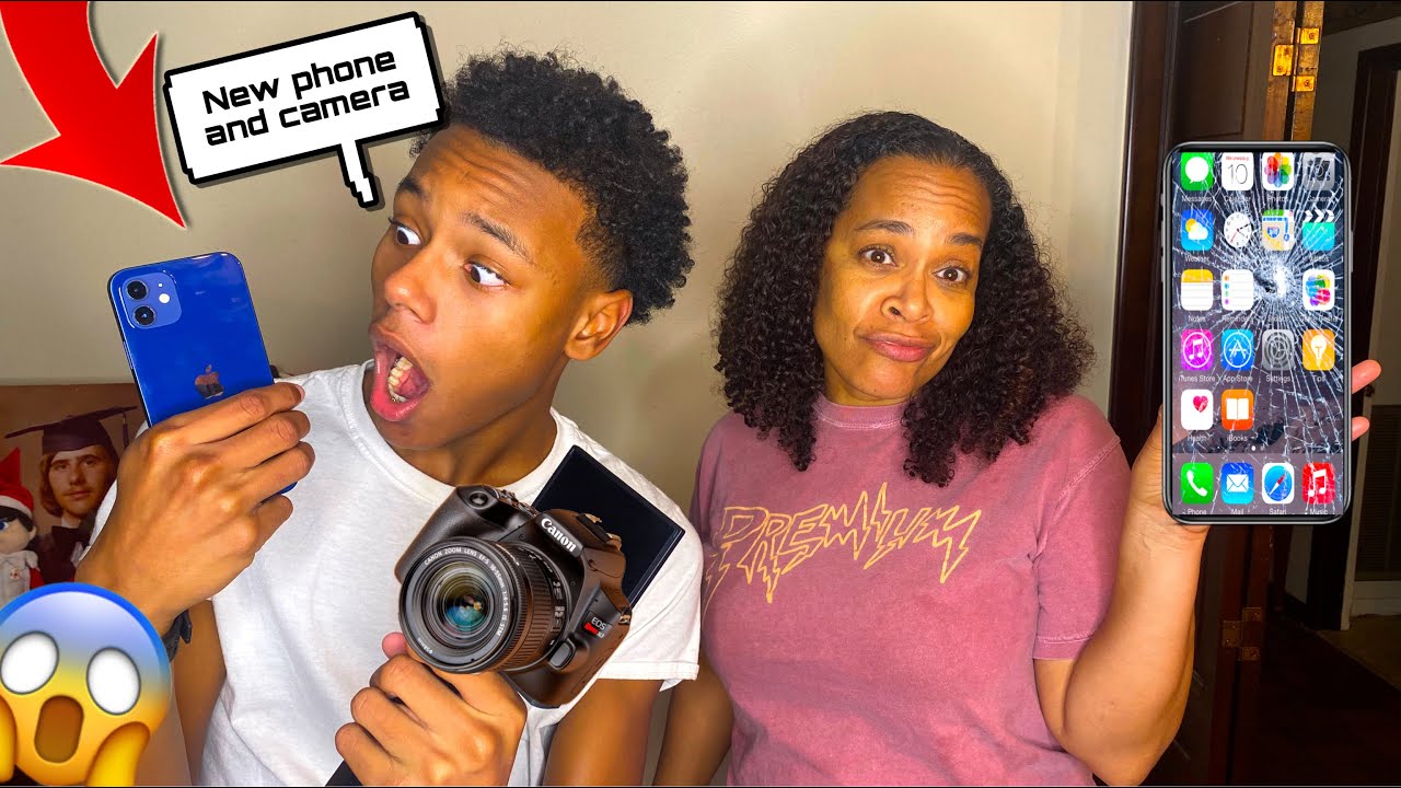 MOM BROKE MY PHONE SURPRISED ME WITH IPHONE 12 AND NEW CAMERA