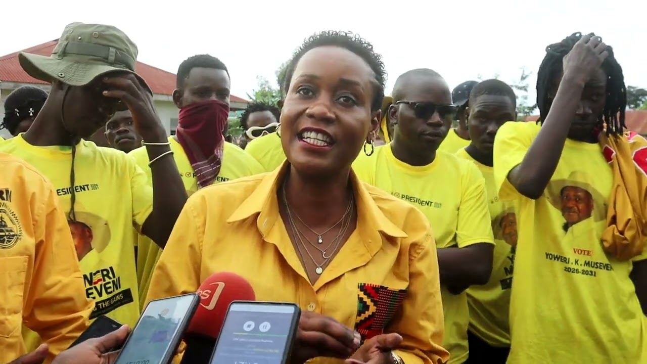 OWEK. HELLEN NAMUTAMBA  ON ACTIVATION DRIVES FOR PRESIDENT MUSEVEN  IN IGANGA DISTRICT