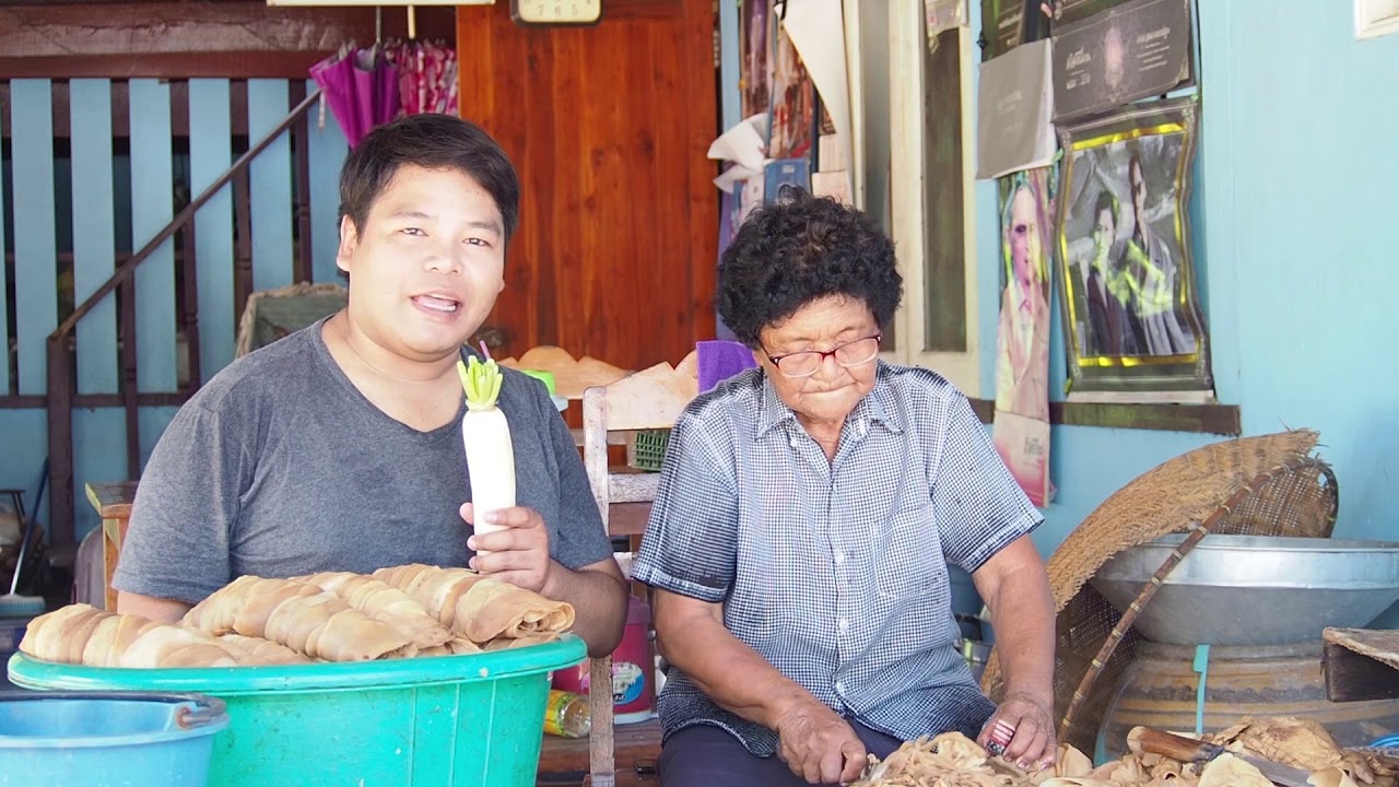 หัวไชโป๊แม่เนาวรัตน์ ตำบลเจ็ดเสมียน