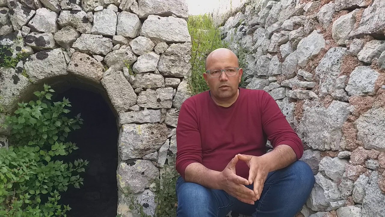 Il giusto approccio per il recupero di una costruzione in pietra a secco.