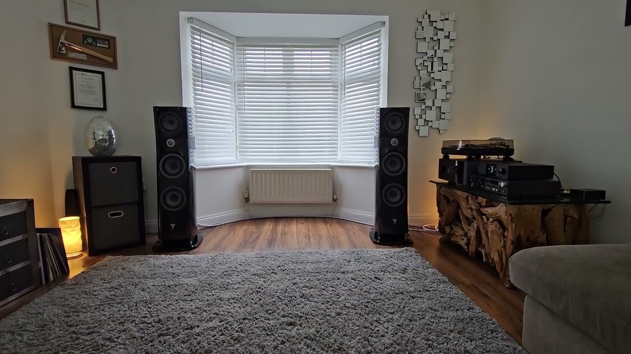 Focal Sopra 2 - Michi X5 - Auralic Vega G2.2