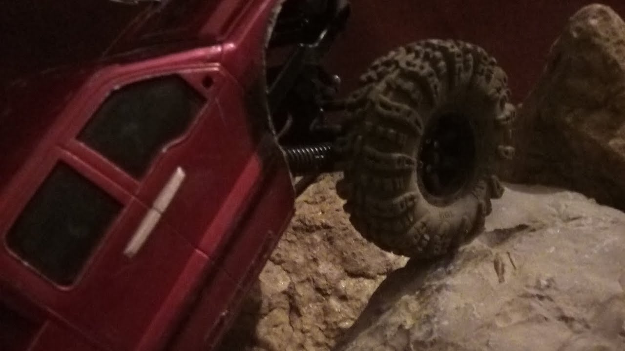 Playing on rear rocks with furitec