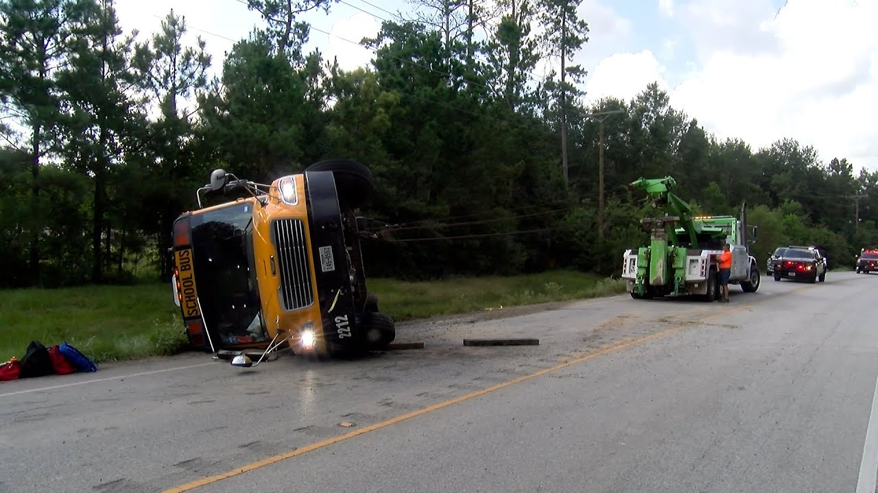 081325 CLEVELAND ISD SECOND BUS ROLLOVER CRASH ON FM1010 IN A WEEK