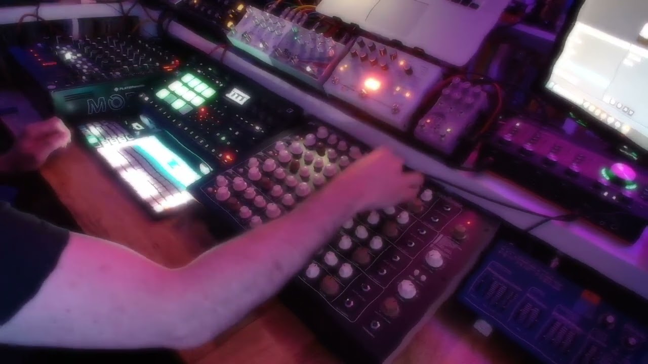 Jamuary2024 // Day 09 // (Perfourmer mk2, RYTM mk2, Nymphes, Minitaur, Oxi One)