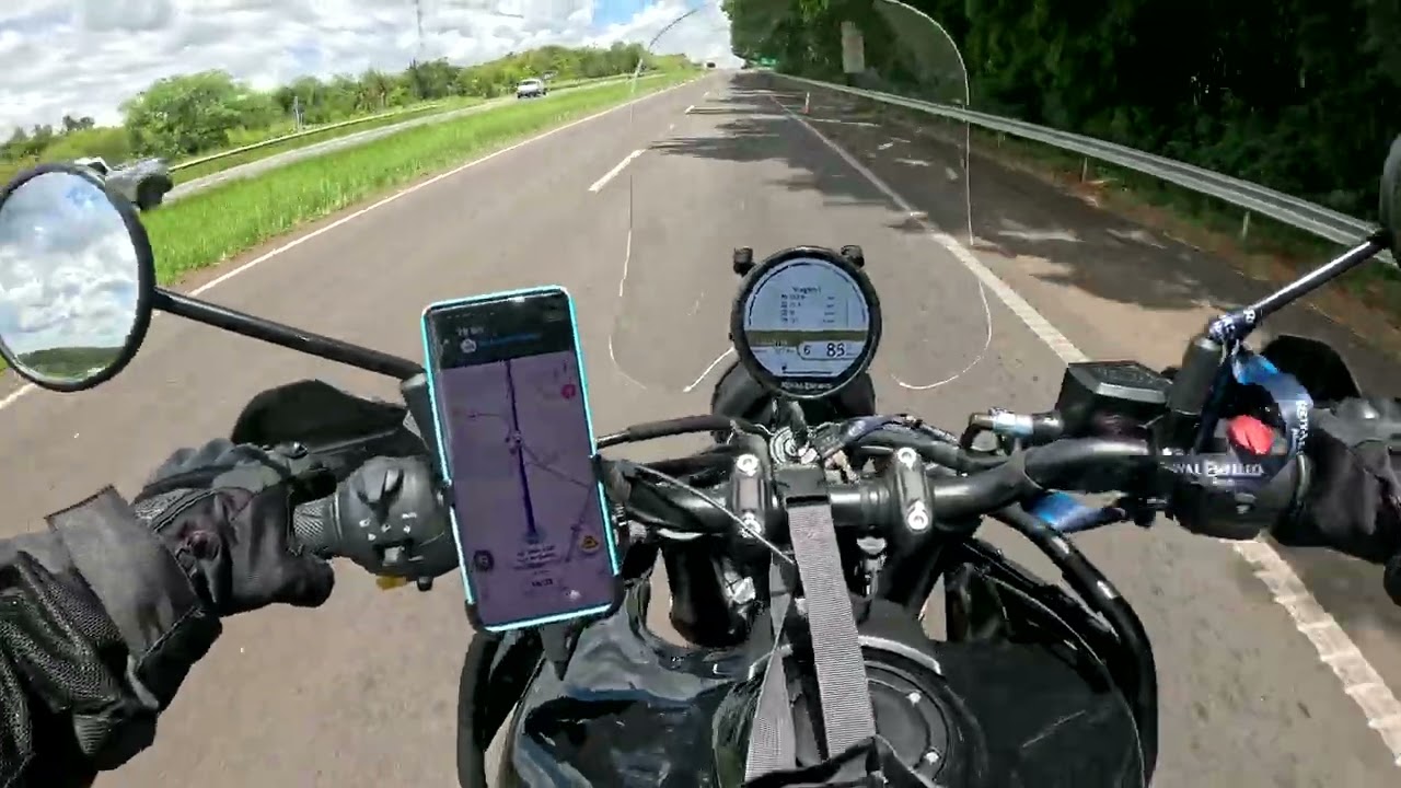 Himalayam 450 - 750 km - Chuva - Transito - Banco