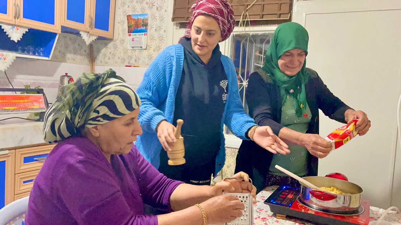 HALAM İLE ŞULE YİNE ORTALIĞI KARIŞTIRDI 😁 ABLAM GELDİ SOBALI KÖY EVİ AKŞAM TATLISI