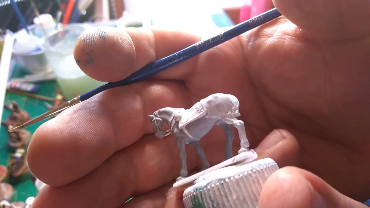peinture figurine de cheval 1/72 éme