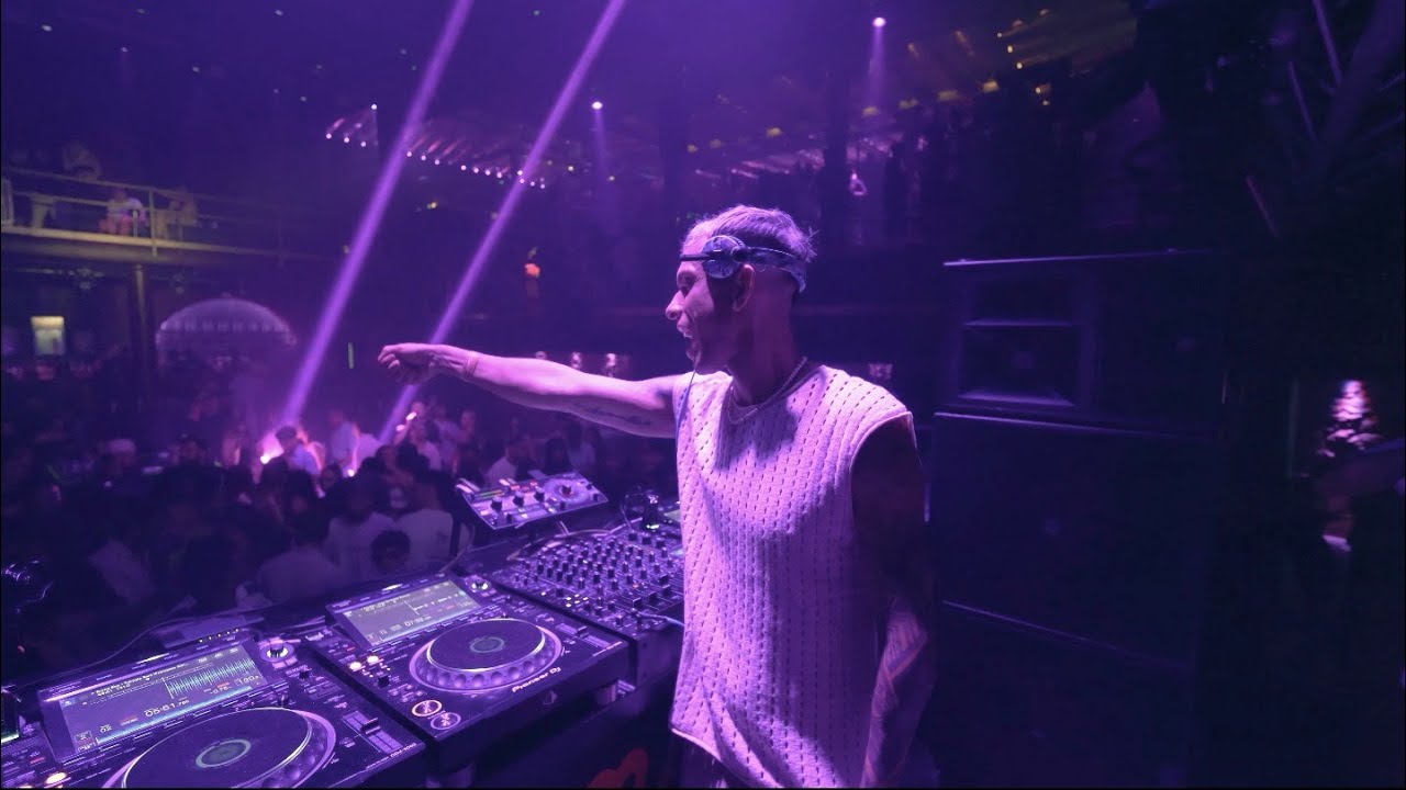 ALBERTO DIMEO at AMNESIA IBIZA 